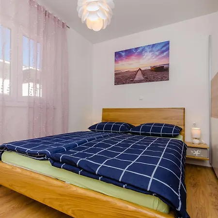 Apartment Ma Mi *