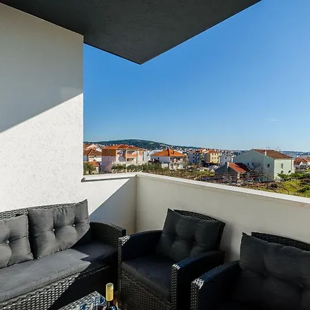Apartment Ma Mi *